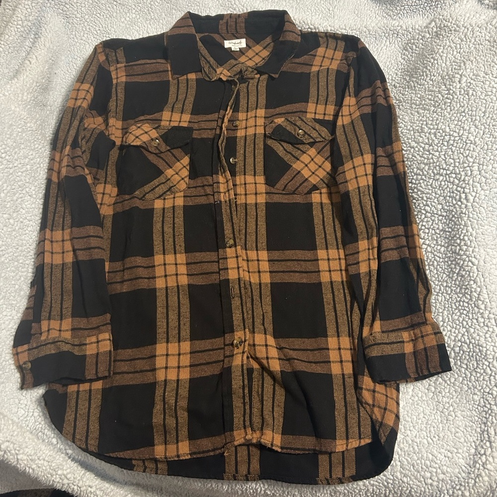 Black and Brown Plaid Button-Up Shirt
